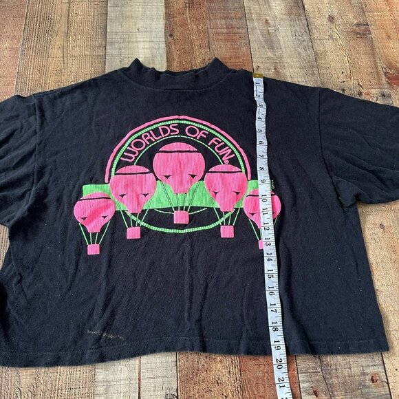 Rags to Riches Vintage Worlds of Fun Oversized Boxey Short Sleeve Cropped Tee - Picture 6 of 10